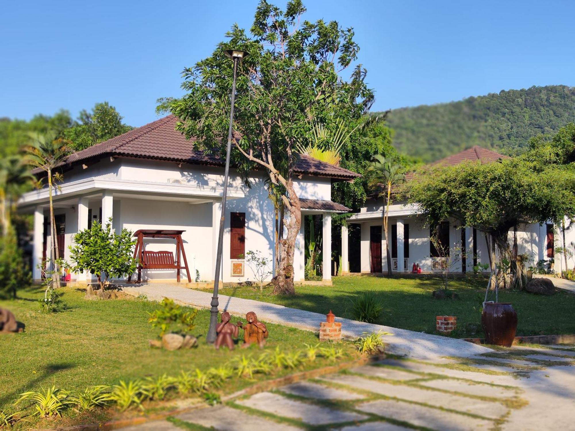 Y Village Resort Phu Quoc Esterno foto
